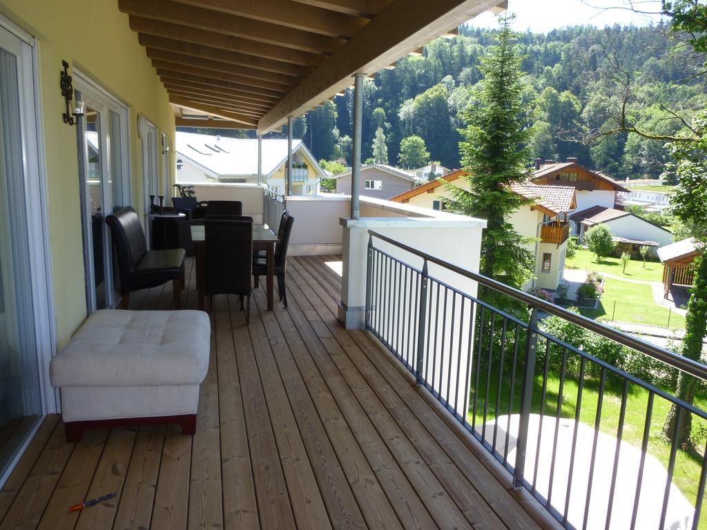 Deluxe Loft Mountain View Apartment บาดไรเฮนฮัล ภายนอก รูปภาพ